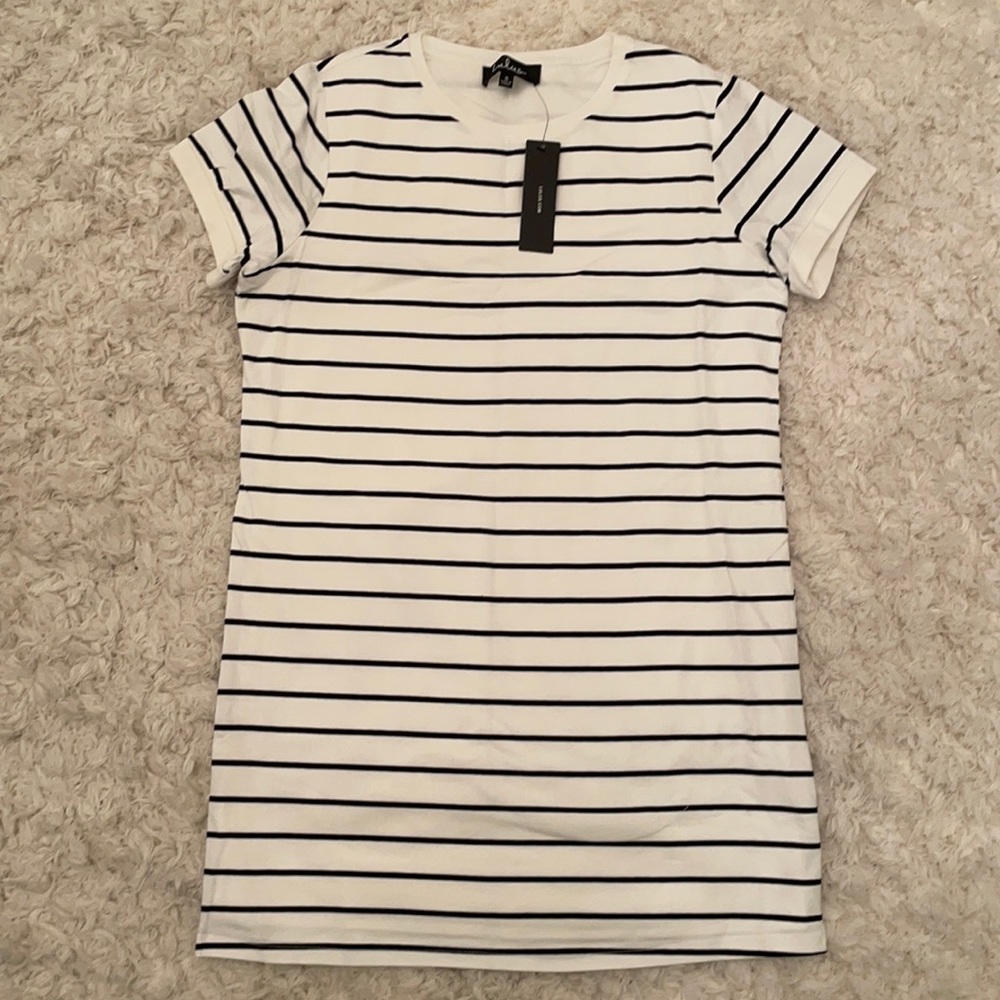 NWT Lulus tShirt dress